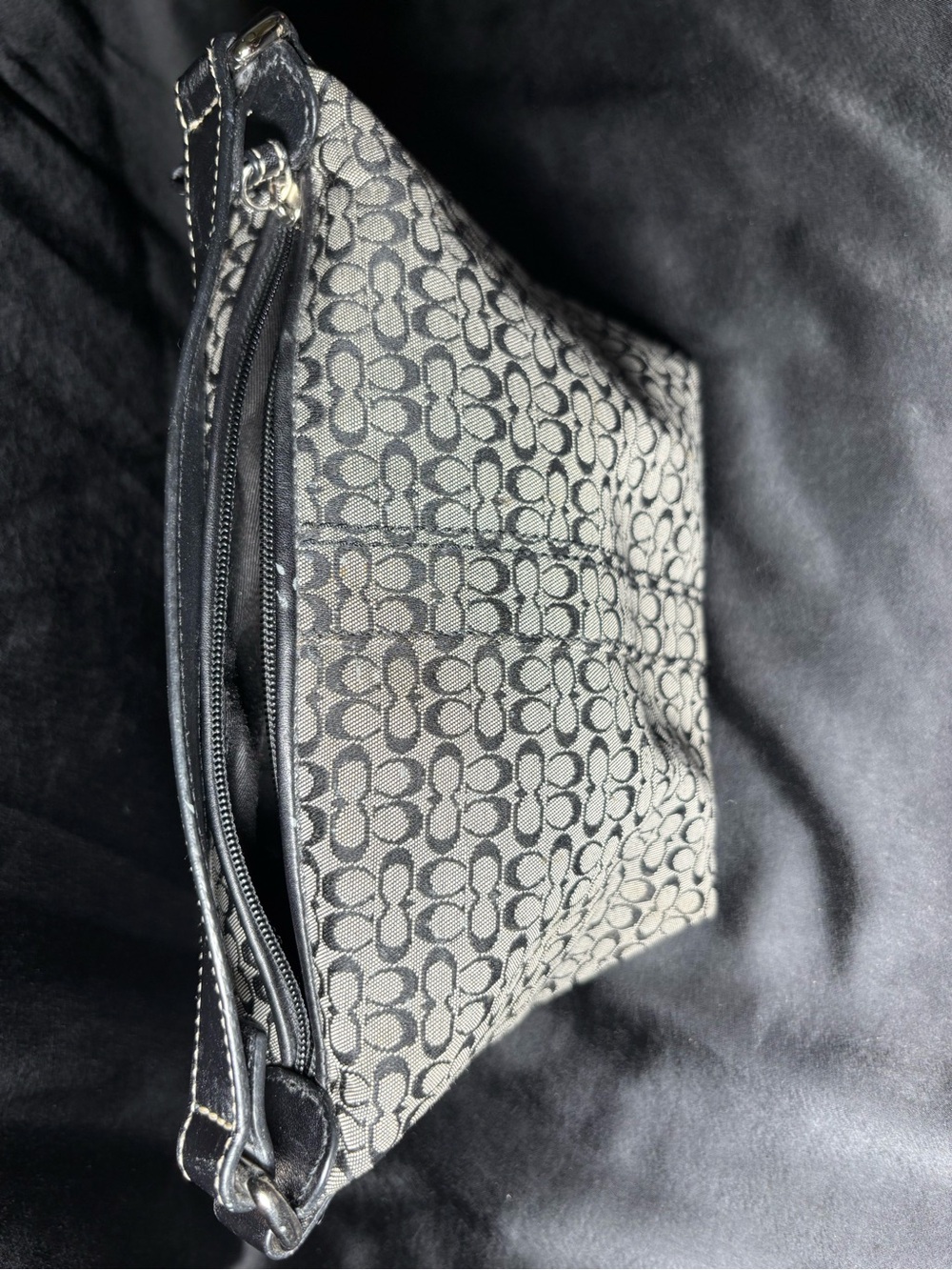 SOLD Coach Classic C Jacquard Shoulder Bag - Picture 3 of 7